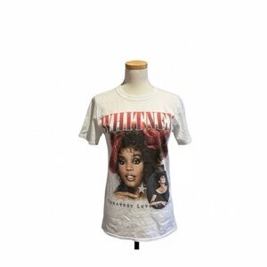 Whitney Houston Greatest Love of All Graphic Tee Small White Music T-Shirt